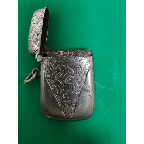 108 - HALLMARKED CHESTER SOLID SILVER 1908 VESTA CASE 15.4G     1.5 INCH X 1.2 INCH