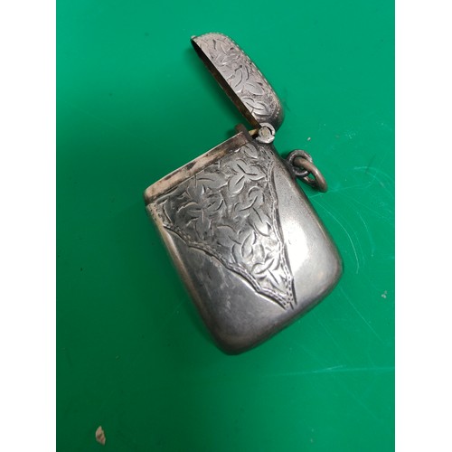 108 - HALLMARKED CHESTER SOLID SILVER 1908 VESTA CASE 15.4G     1.5 INCH X 1.2 INCH