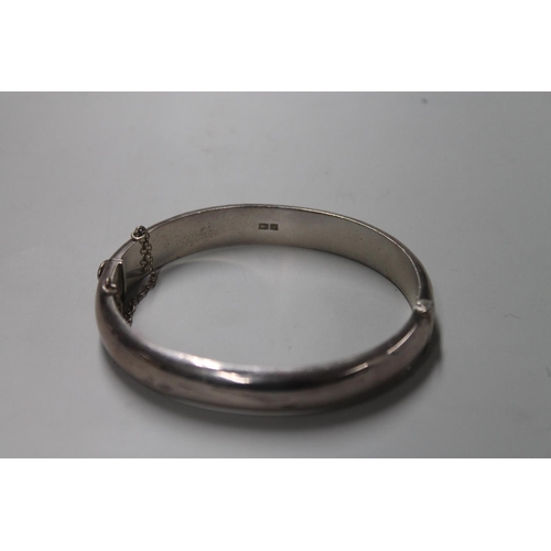 702 - 16.6G SILVER BRACELET