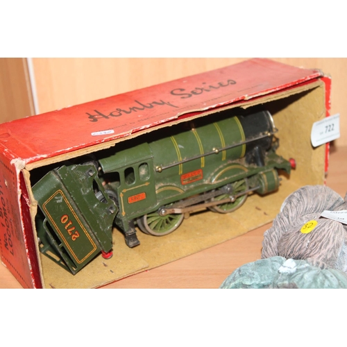 722 - BOXED 1930s/40s 2301 HORNBY ENGINE AND TENDER