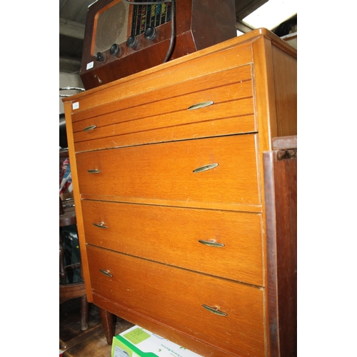 814 - 4 DRAWER CHEST OF DRAWERS