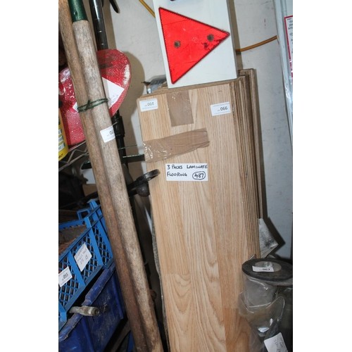 66 - 3 PACKS OF LAMINATE FLOORING