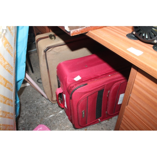 319 - 2 X SUITCASES