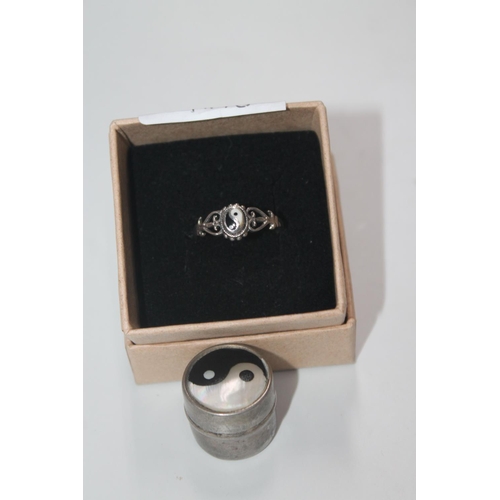 530 - 1960s 925 SILVER RING AND MATCHING PILL POT