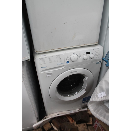 1060 - INDESIT WASHING MACHINE