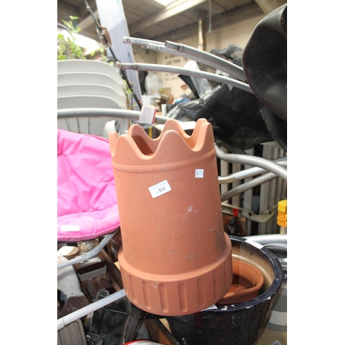 311 - PLASTIC CHIMNEY POT COWLING