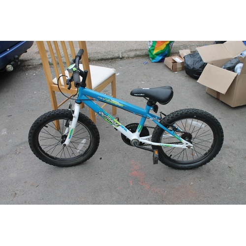 6 - APOLLO OUTRAGE JUNIOR BICYCLE