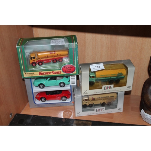 714 - 5 X BOXED COLLECTABLE LORRIES AND CARS