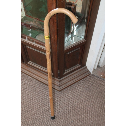 722 - WOODEN WALKING STICK