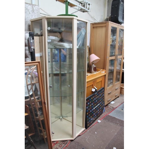 715 - GLASS DISPLAY CORNER CABINET