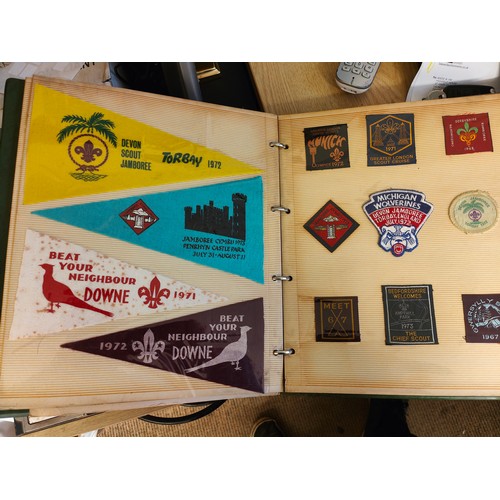 506 - FOLDER OF COLLECTABLE SCOUT BADGES