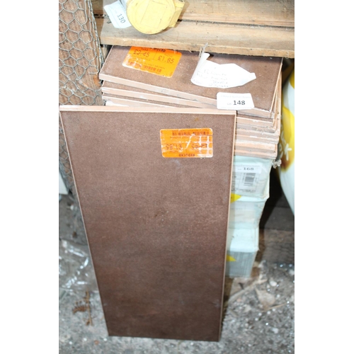 148 - LARGE QUANTITY OF BROWN TILES