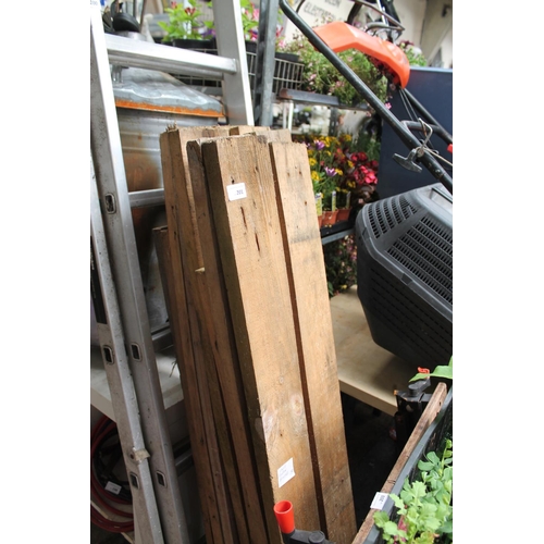 201 - LARGE BUNDLE OF ASSORTED TIMBER