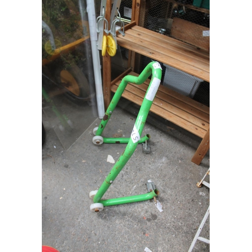 247 - MOTORBIKE STAND