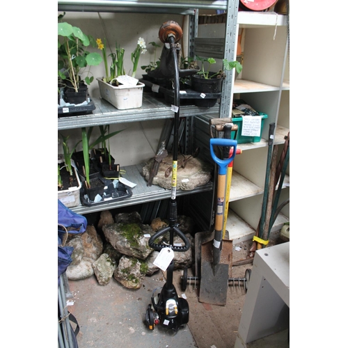 37 - MCCULLOCH TRIMAC PETROL STRIMMER