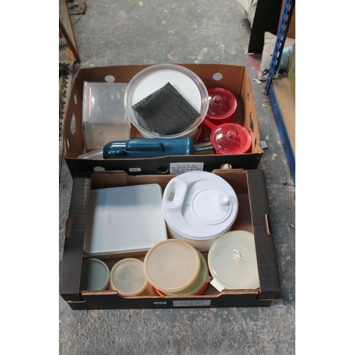 363 - BOX OF MISC KITCHEN ITEMS, INCLUDING MICROWAVE POTS ETC