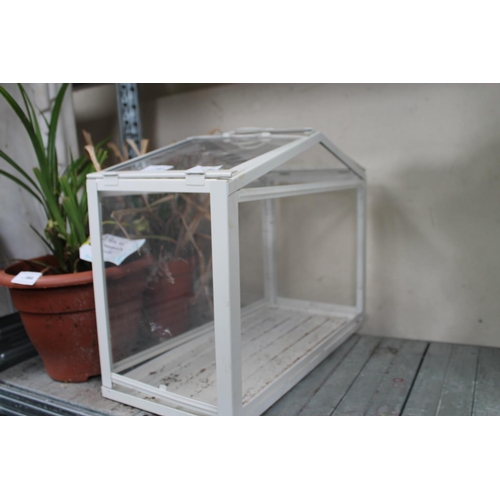 83 - WHITE GLAZED TERRARIUM