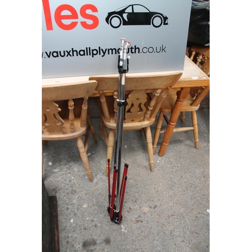 756 - 2 X LIGHTING STANDS