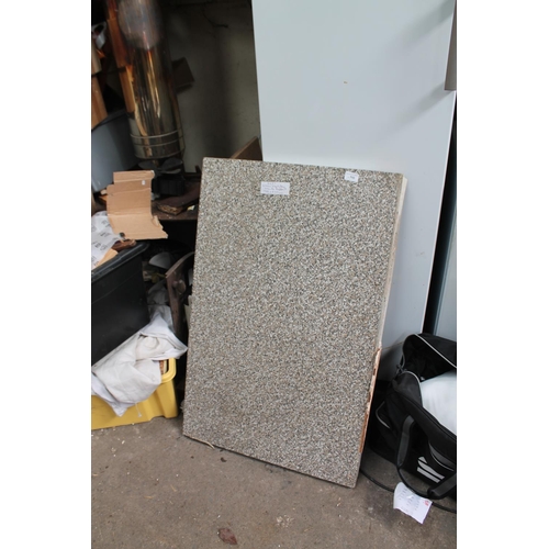 760 - KITCHEN WORKTOP 945X620MM, GRANITE EFFECT