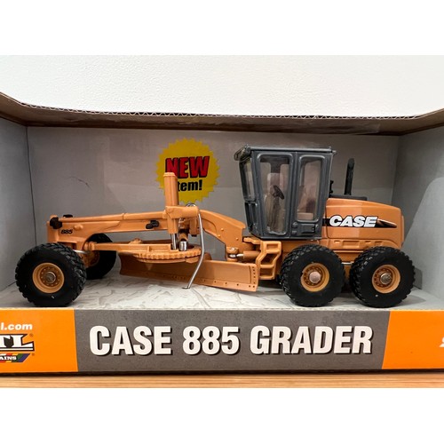 1 - ERTL CASE 885 GRADER,
DIE CAST, 1:50,
BOXED, GREAT CONDITION