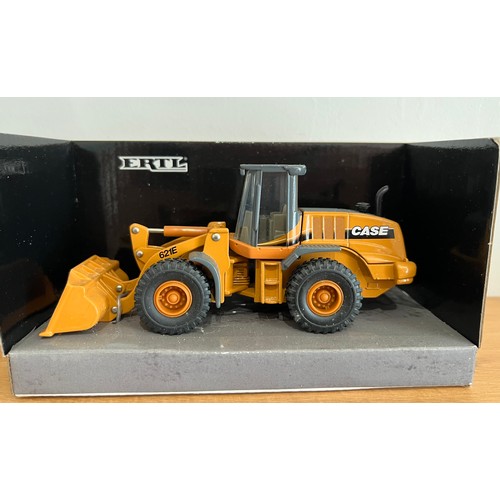 ERTL CASE CONSTRUCTION 621E WHEEL LOADER DIE CAST 1 50 BOXED GREAT CONDITION