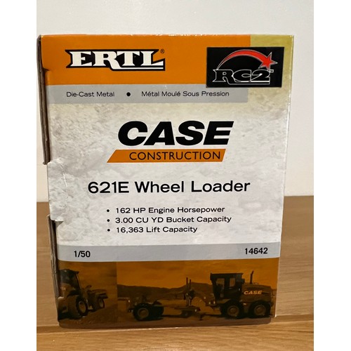 28 - ERTL 621E CASE CONSTRUCTION WHEEL LOADER 14642,
DIE CAST, 1:50
BOXED, GREAT CONDTION