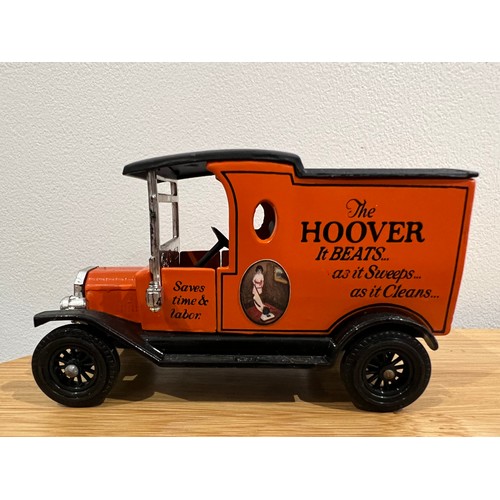 29 - 3 X MATCHBOX MODELS OF YESTERYEAR,
1912 FORD MODEL T, 
ADVERTISING HOOVER / SUZE / ROSELLA TOMATO SA... 