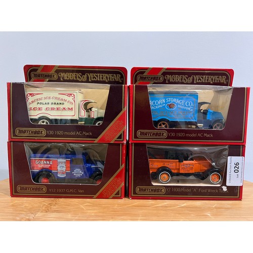 26 - 4 X MATCHBOX MODELS OF YESTERYEAR,
2 X Y30 1920 MODEL AC MAC (1:60)
ADVERTISING ARCTIC ICE CREAM CO ... 