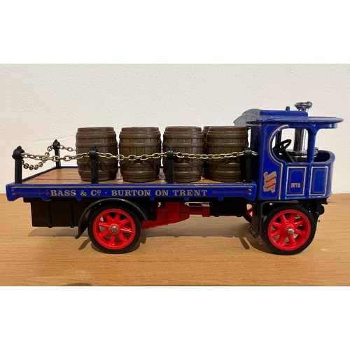 10 - 4 X MATCHBOX MODELS OF YESTERYEAR,
2 X Y-18 ATKINSON MODEL D STEAM WAGONS, 1:60,
ADVERTISING BASS & ... 