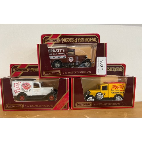 5 - 3 X MATCHBOX, MODELS OF YESTERYEAR,
Y-22 1930 MODEL 'A' FORD VANS,
ADVERTISING - SPRATTS / MAGGI'S /... 