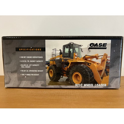 32 - ERTL CASE 921C WHEEL LOADER, 14407, DIE CAST. 1:50, BOXED, GREAT CONDITION (CLEAR PLASTIC OF BOX SLI... 