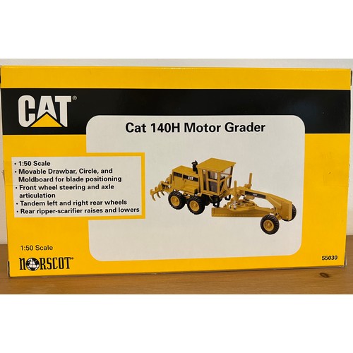 31 - NORSCOT CAT 140H MOTOR GRADER, 55030 DIE CAST, 1:50, BOXED, GREAT CONDITION