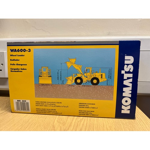 38 - KOMATSU WA600-3 WHEEL LOADER, REF:289, DIE CAST, 1:50, BOXED, GREAT CONDITION