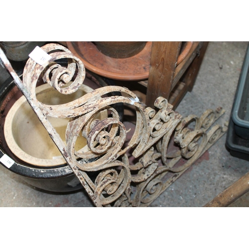 191 - PAIR OF WROUGHT IRON LARGE EXTERNAL WALL BRACKETS