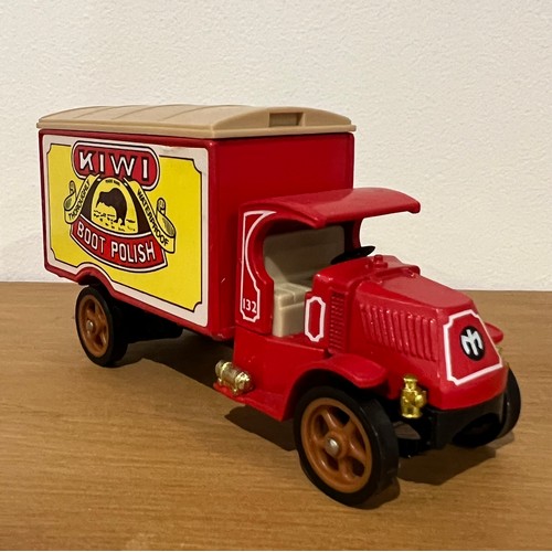 55 - 4 X MATCHBOX MODELS OF YESTERYEAR, 1 X Y-19 1929 MORRIS COWLEY VAN (MICHELIN) 1:39, 1 X Y30 1920 MOD... 