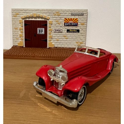 51 - 3 X MATCHBOX MODELS OF YESTERYEAR, 1 X Y-24 1927 BUGATTI 1:38, 1 X Y-20 1938 MERCEDES BENZ 540K 1:45... 