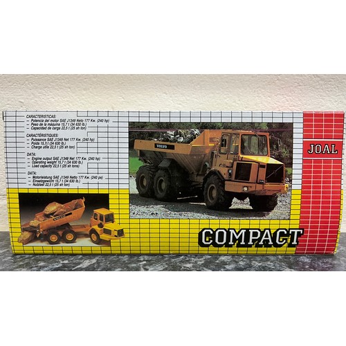 61 - JOAL VOLVO A25, COMPACT ARTICULATED DUMPTRUCK, 1:50, REF:231, DIE CAST, BOXED GREAT CONDITION