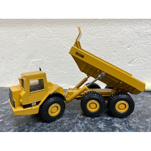 60 - ERTL MIGHTY MOVERS REPLICA, CATERPILLAR D350D ARTICULATED DUMP TRUCK, 1:50, REF:2431, DIE CAST, BOXE... 