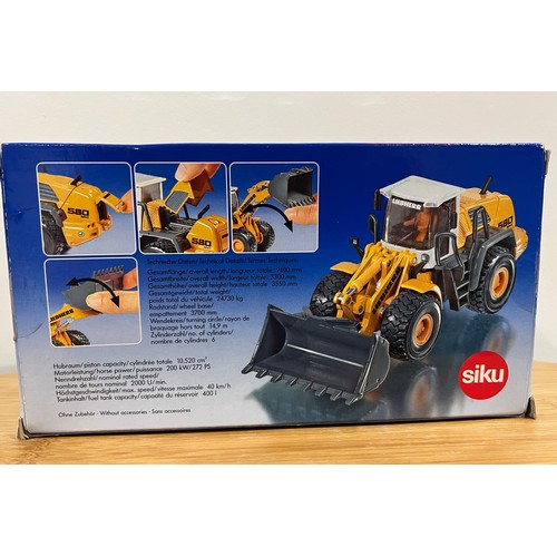 96 - SIKU SUPER, FOUR WHEEL LOADER, LIEBHERR, R 580, REF:3533, 1:50, DIE CAST, BOXED, GREAT CONDITION