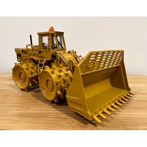 104 - SIKU / OLD CARS, FIAT ALLIS WHEELED COMPACTOR FR 20B, REF:3631, 1:50, MADE IN ITALY, DIE CAST, BOXED... 