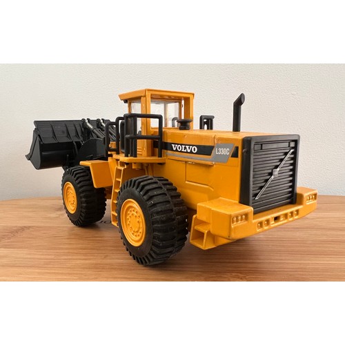 106 - JOAL COMPACT VOLVO L330C LOADER, REF:197, 1:50, DIE CAST, BOXED, GREAT CONDITION