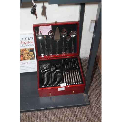 569 - 55 PIECE CASED CUTLERY SET