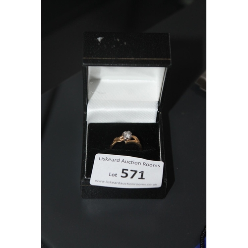 571 - 18CT GOLD FULLY HALLMARKED LADIES SOLITAIRE SIZE K RING APPROX 0.2 CT