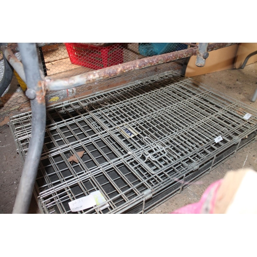 SAVIC METAL FOLDING PET CRATE