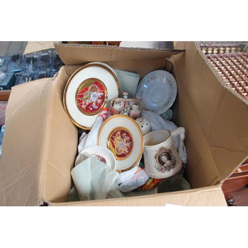 387 - LARGE BOX OF MIXED CHINA