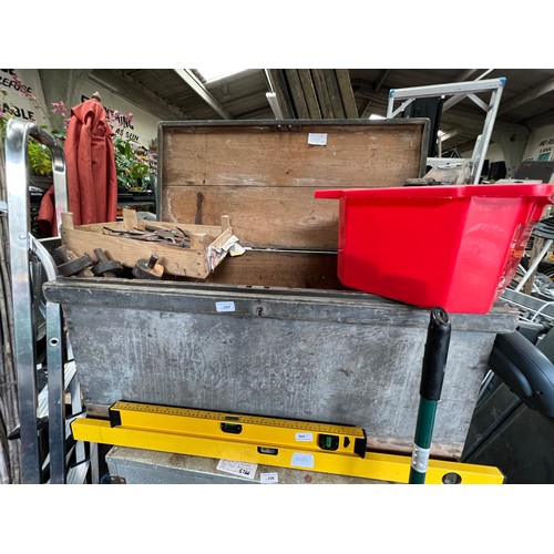 207 - CARPENTERS CHEST FULL OF MOULDING PLANES, SMOOTHING PLANES AND OTHER CARPENTERS TOOLS