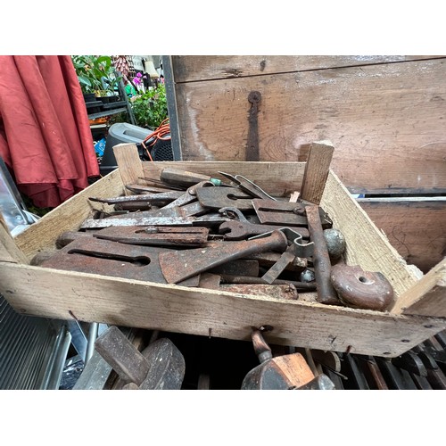 207 - CARPENTERS CHEST FULL OF MOULDING PLANES, SMOOTHING PLANES AND OTHER CARPENTERS TOOLS