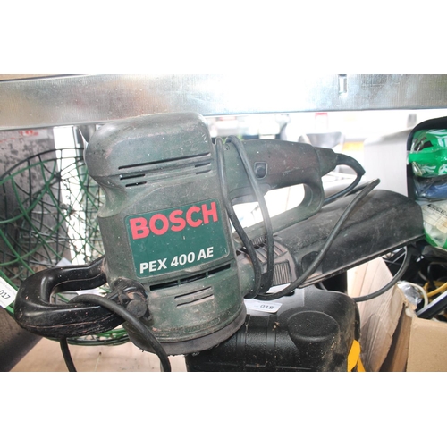 24 - BOSCH PEX400AE