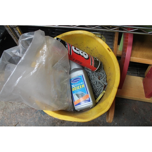 43 - LARGE BUCKET OF GALVANISED NAILS