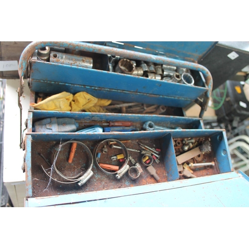 5 - BLUE CANTI-LEVER TOOL BOX AND CONTENTS INCLUDING SOCKETS ETC